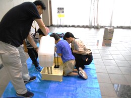 川の水調査隊